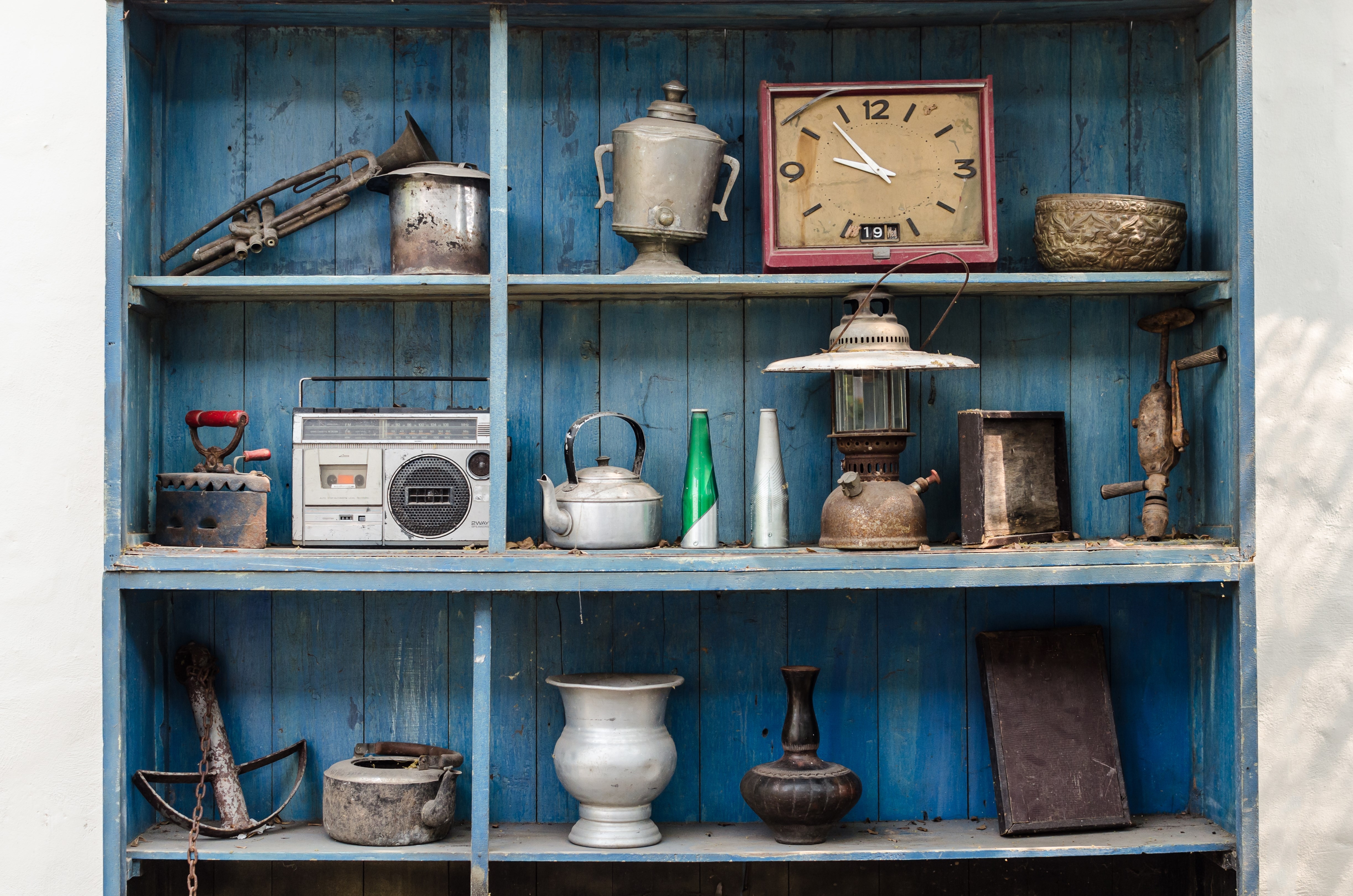 bric a brac , ancient articles